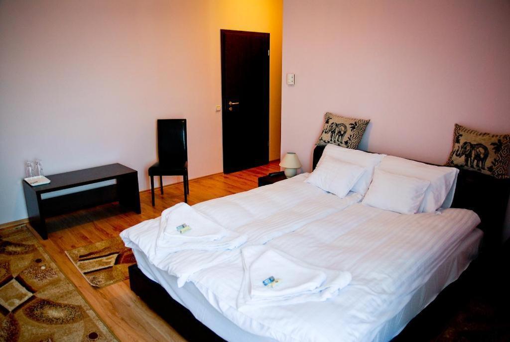 Pazonyi Fogado Es Etterem Hotel Nyírpazony Стая снимка